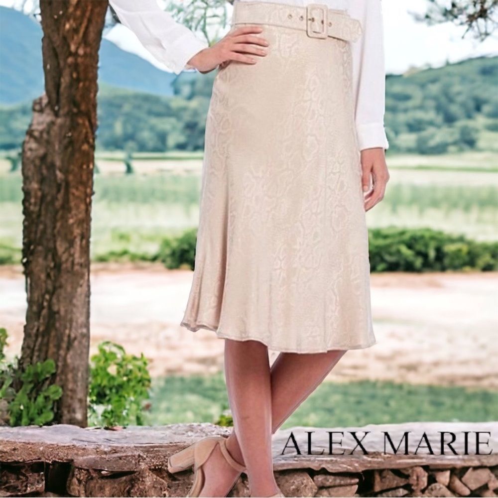 ✔️ Alex Marie ALEXIS Tonal Snake Print Belted Skirt